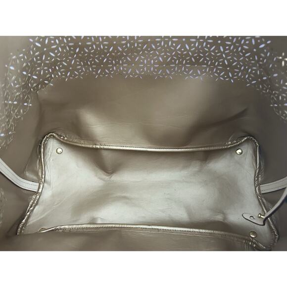 Ralph Lauren Laser Cut Perforated Chantilly Classic Tote Bag & Clutch Ivory Read - Picture 6 of 16